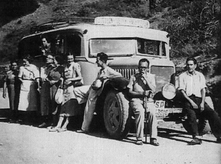 1950 - Autobus Castellón-Sierra Engarcerán-166